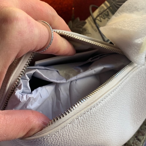 RARE🔥Authentic KATE SPADE Leather BEAR zip top Crosby - Picture 12 of 14